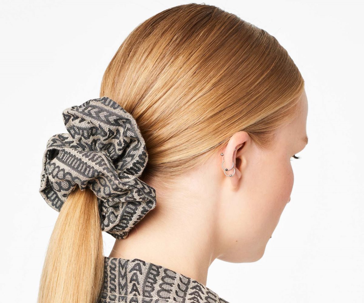 Marc Jacobs Monogram Jacquard Scrunchie Beige | 7903156-SJ